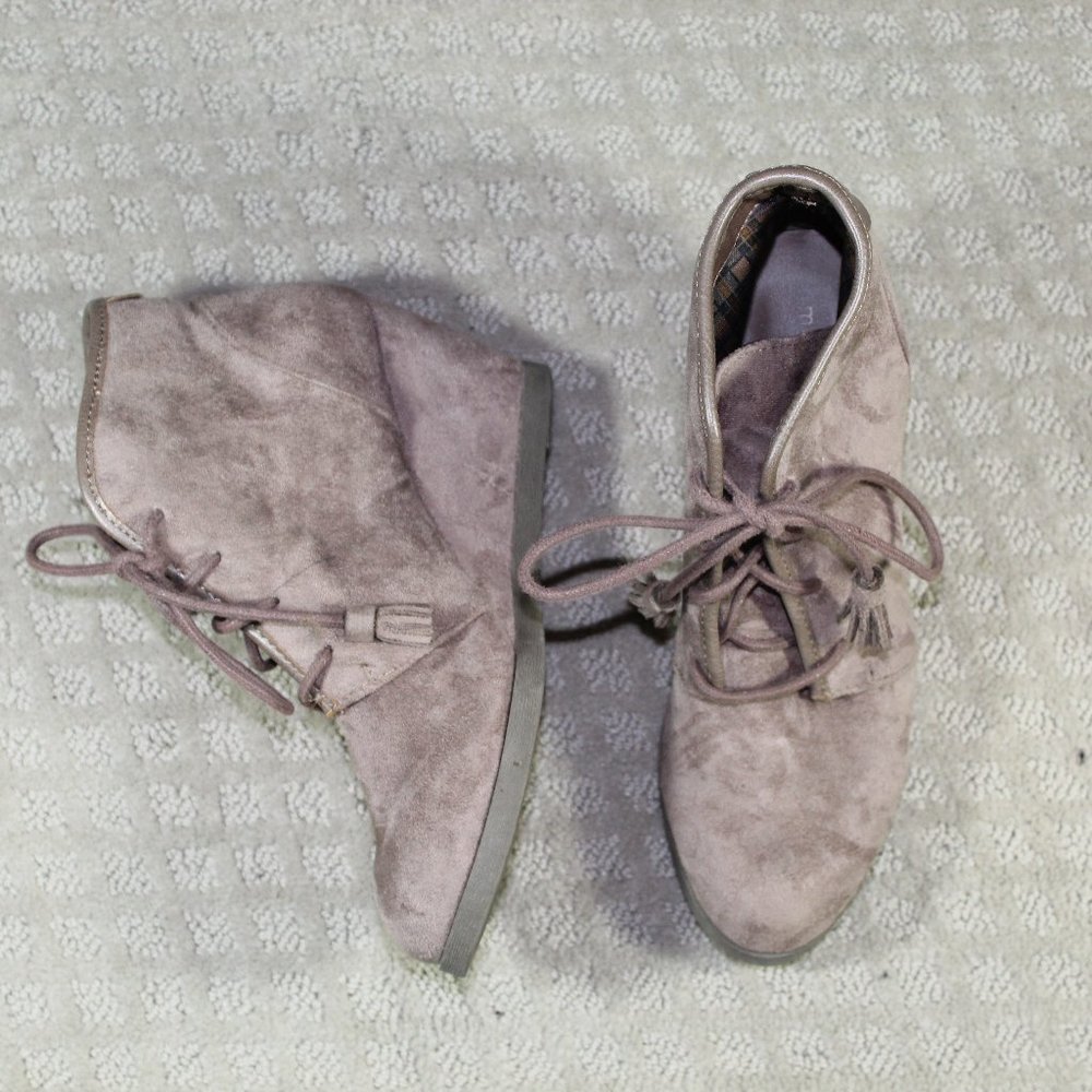 Madden Girl Size 8M Brown Suede-like Dallyy Wedge Lift Booties
